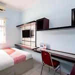 Oyo 1829 Zaira House
