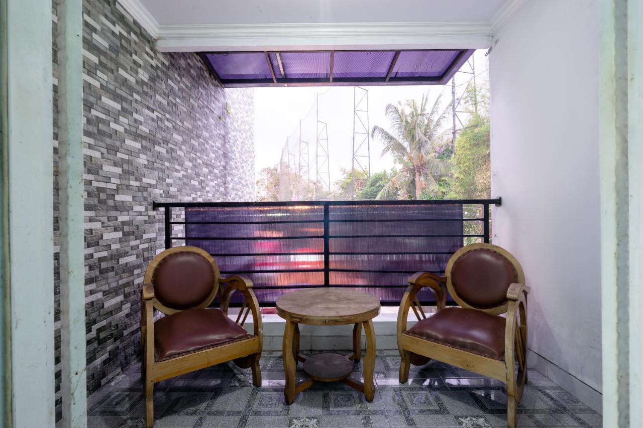 Oyo 1829 Zaira House